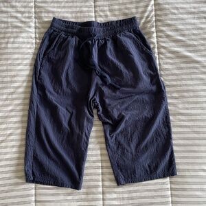 MEN'S LONG SHORTS  (LINEN) SIZE "M"